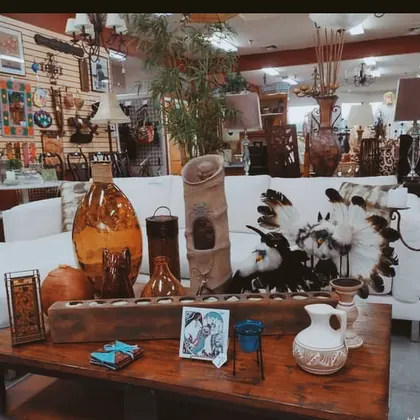 Paw Prints Thrift Shop, business photo 4