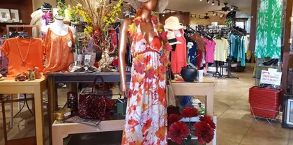 Red Rose Thriftique, business photo 2