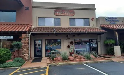 Red Rose Thriftique, business photo 1