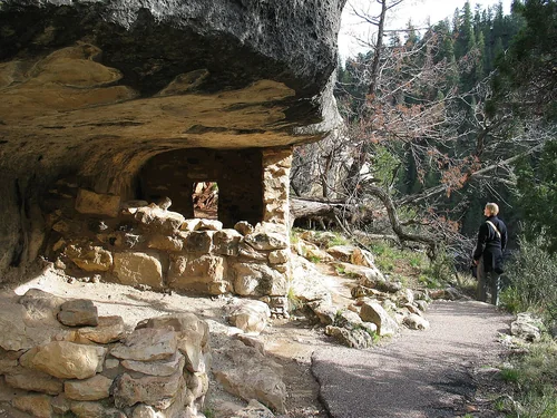 Walnut Canyon National Monument